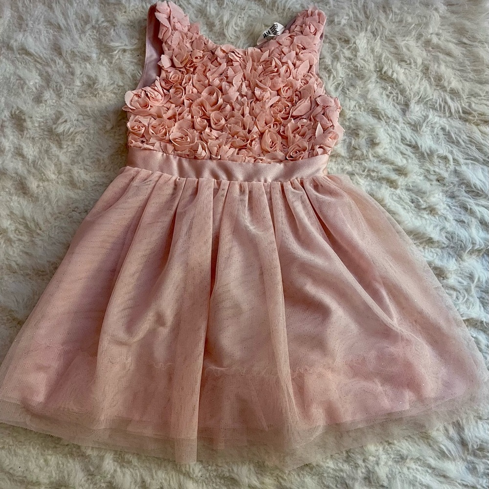 H&M pink tulle rosette formal dress size 4-5y.